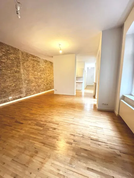 cozy apartment with balcony quiet in the courtyard — photo 1